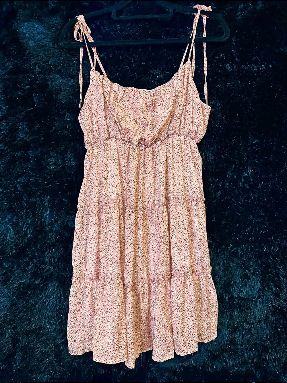 Sleeveless Pink Leopard Tie-Shoulder Sundress - Picture 2 of 4